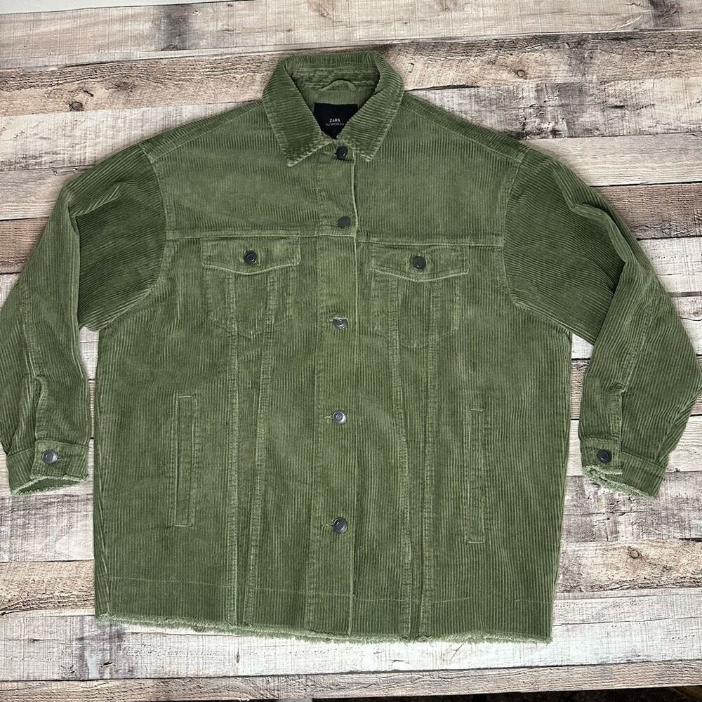 Zara Outerwear Green Corduroy Oversized Frayed Button Up Casual Jacket | XS